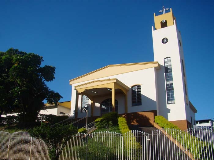 Paróquia Nossa Senhora de Fátima – Divinópolis