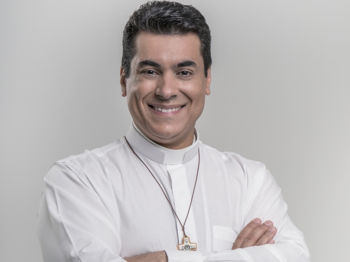 Padre Chrystian Shankar de Oliveira Lima | Diocese de Divinópolis