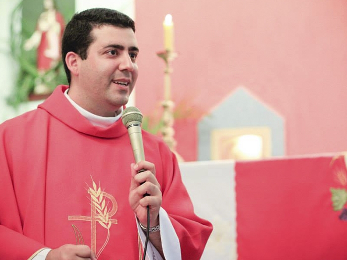 Foto de Padre Daniel Santos Leão