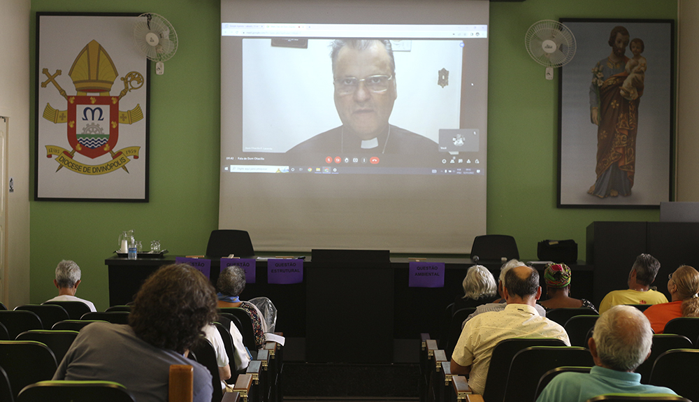 Foto de Encontro sobre a 6ֺª Semana Social Brasileira foi realizado na Diocese de Divinópolis