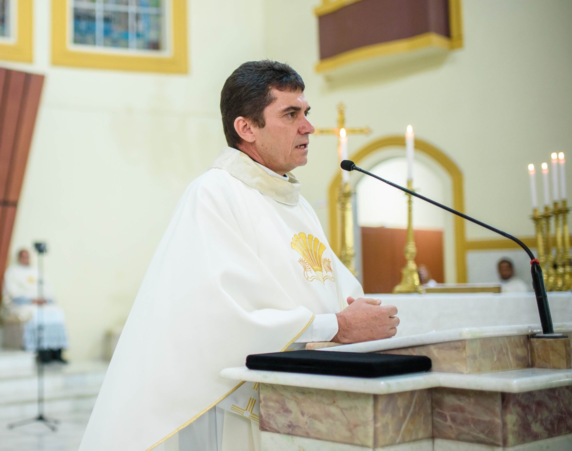 Padre Paulo Sérgio Diniz Mendes foi eleito administrador diocesano |  Diocese de Divinópolis