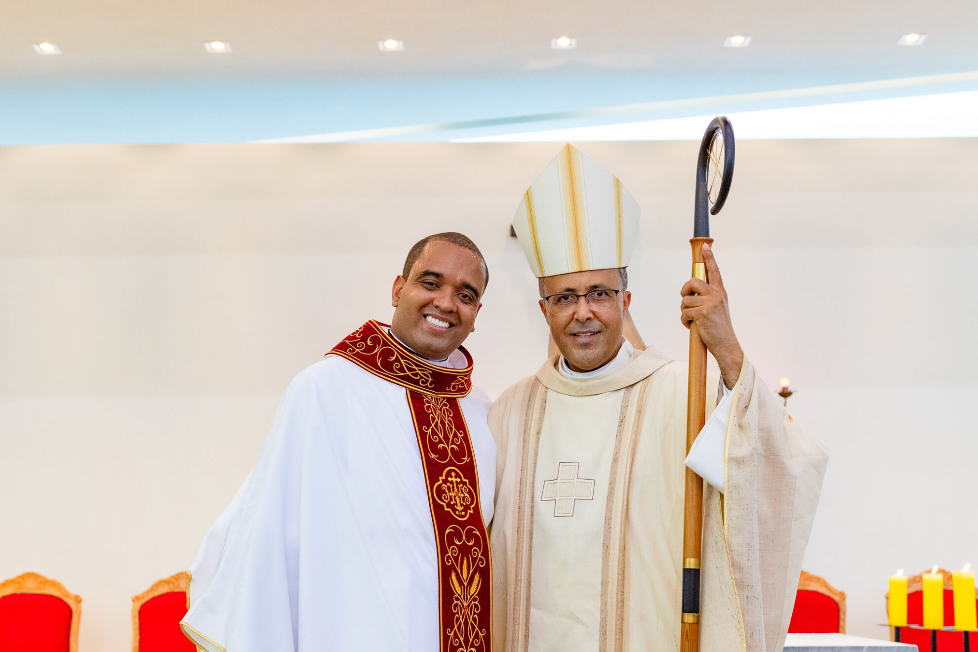 Foto de Diácono Bruno Henrique Moura é ordenado presbítero, na Igreja São José, em Itaúna