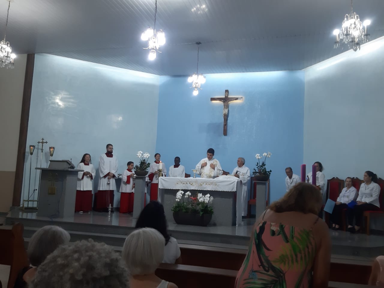 Notícia: Paróquia de São Pedro, em Divinópolis celebra suas bodas de prata