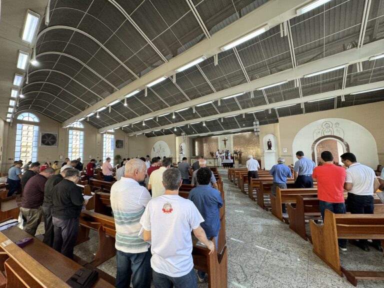 Foto de Clero Diocesano celebra a alegria do perdão