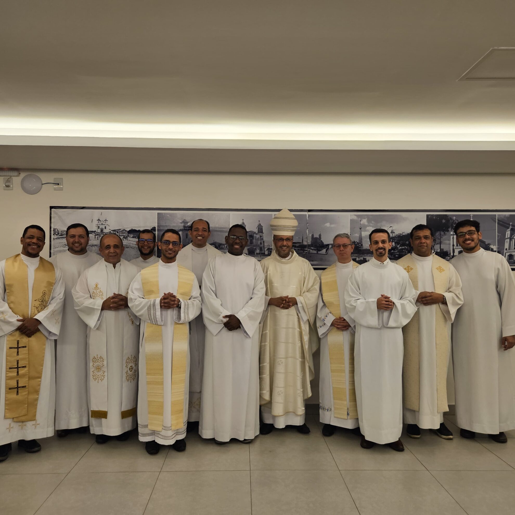 Foto de Seminaristas recebem Ministério de Leitor no Seminário da Diocese