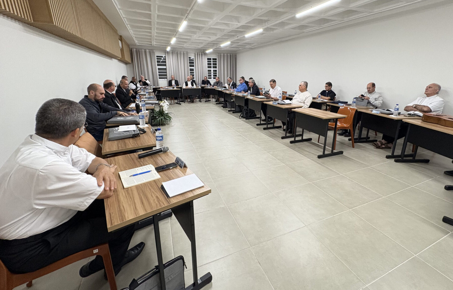 Notícia: Assembleia do Conselho Episcopal Regional – CONSER Leste 2 tem início em Belo Horizonte