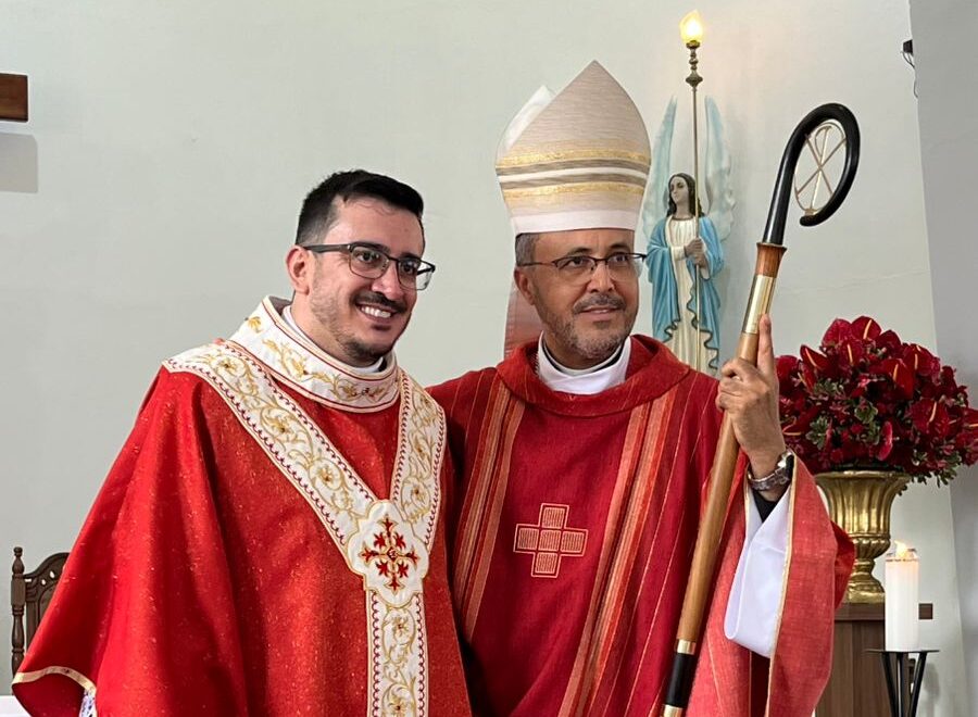 Foto de Homilia de Dom Geovane Luís na Ordenação Presbiteral de Henrique Teodoro