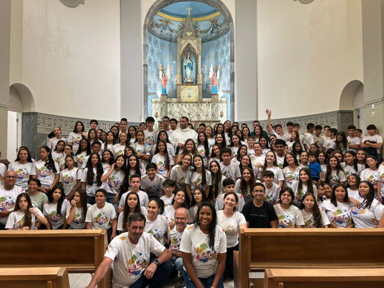 Foto de Movimentos eclesiais da cidade de Cláudio celebram preparação para festa de Nossa Senhora da Imaculada Conceição