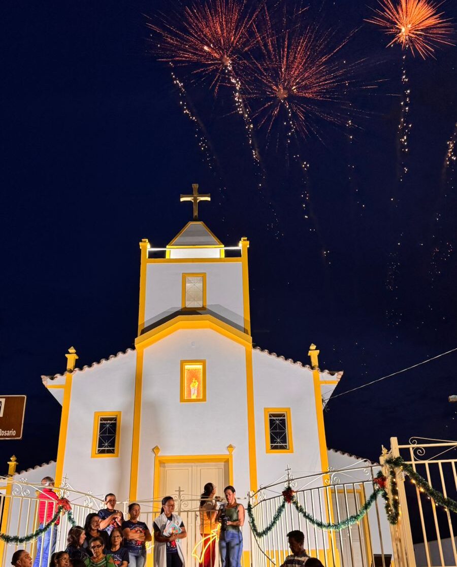 Foto de Igreja do Rosário é reinaugurada em Camacho