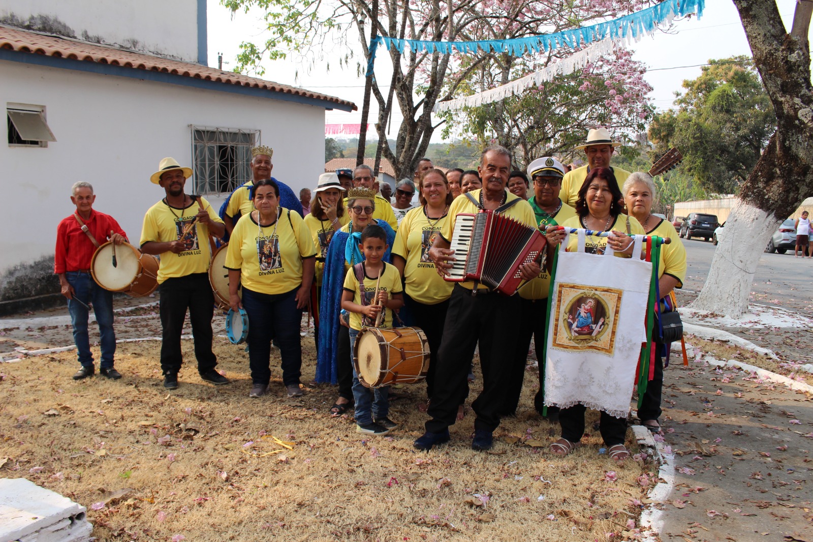 Foto de Congado Divina Luz tem nova capitã