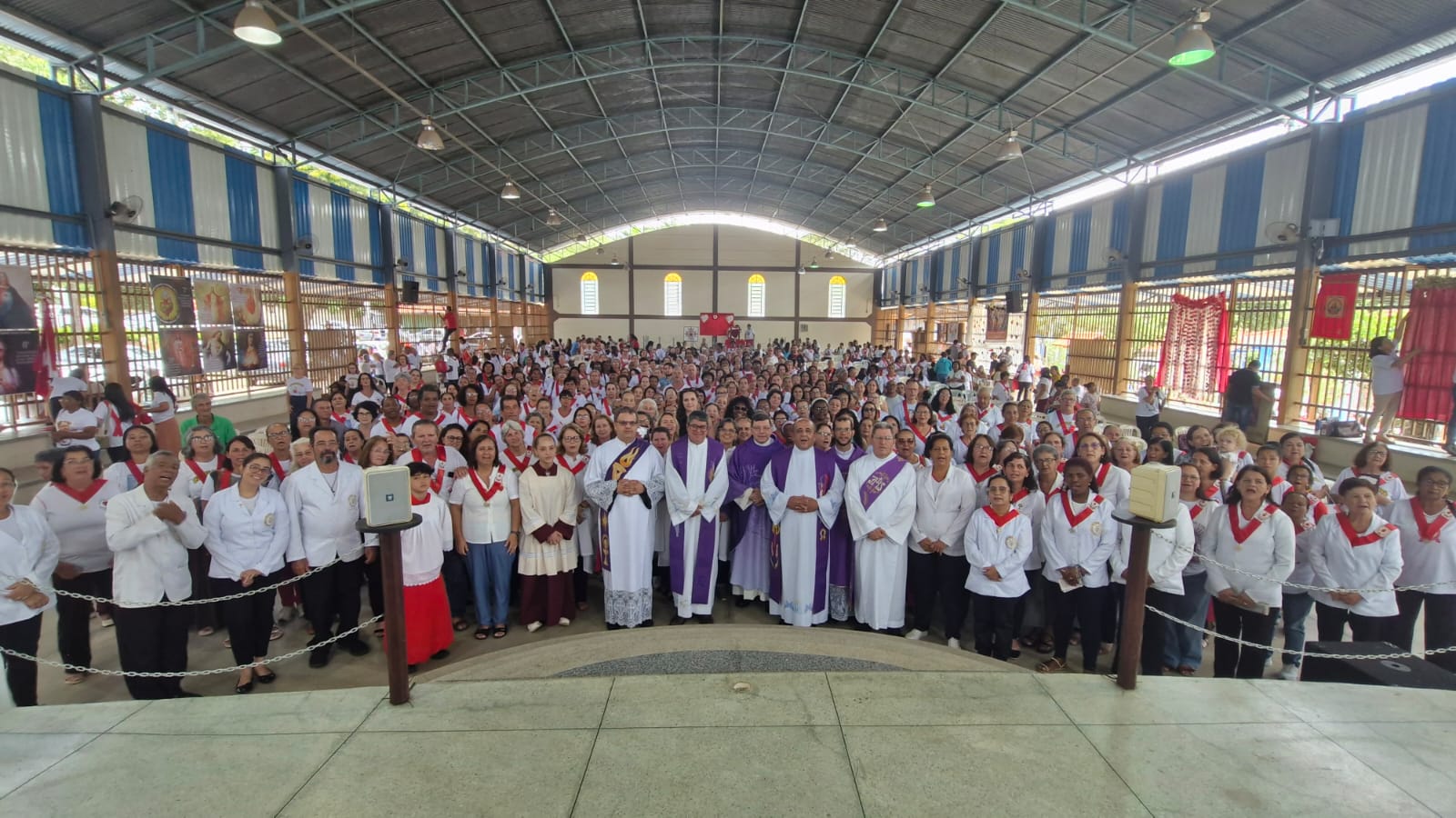 Notícia: Diretor Nacional do Apostolado da Oração celebra em Conceição do Pará na presença de caravanas de toda a Diocese